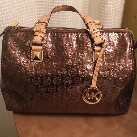 MICHAEL Michael Kors Handbags - Michael Kors Purse ! 🎉🥳